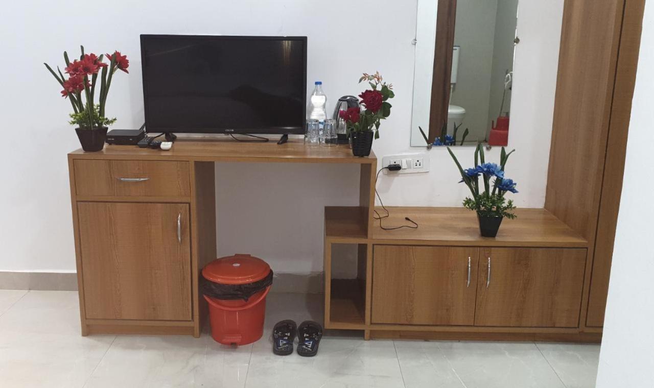 Shree R.C.Vatika Hotel Motihari Ngoại thất bức ảnh