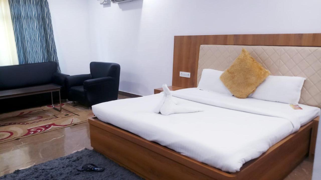 Shree R.C.Vatika Hotel Motihari Ngoại thất bức ảnh