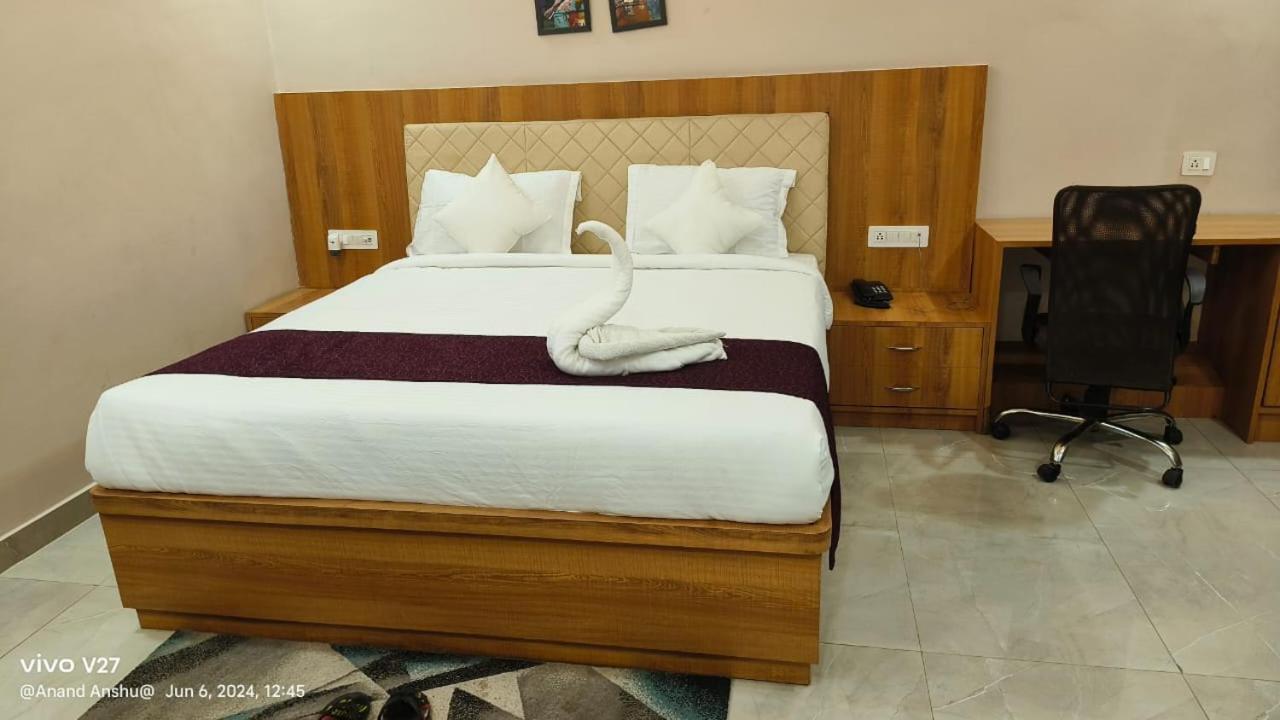 Shree R.C.Vatika Hotel Motihari Ngoại thất bức ảnh